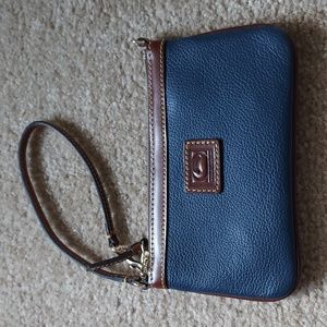 NWT Dooney and Bourke Navy Blue wristlet